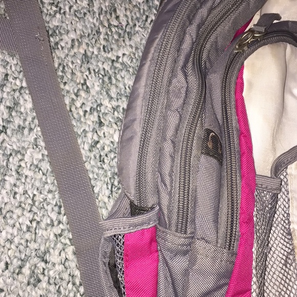 Backpack - Picture 3 of 4